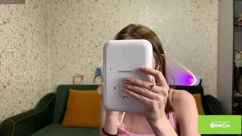 robynsentinella online show from 04.19.26