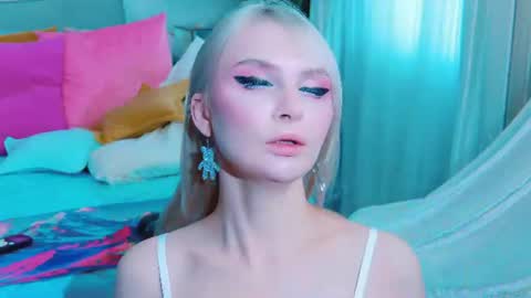 Lina and Den online show from 07.22.26