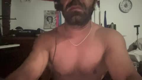 Snapshot of rodrigo232426 chatting on 09.21.25 rodrigo232426 online show from 09.21.25