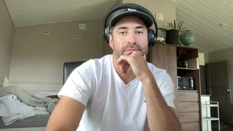 Roger Sterling online show from 07.28.26