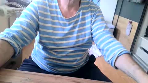 rolandloser1000 online show from 12.15.24