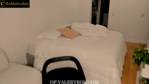 Valery Roldans online show from 01.09.25