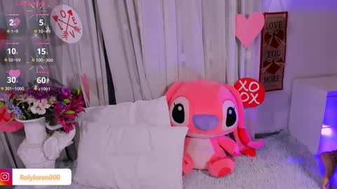 Snapshot of rolyloren chatting on 02.09.25 Marcela online show from 02.09.25