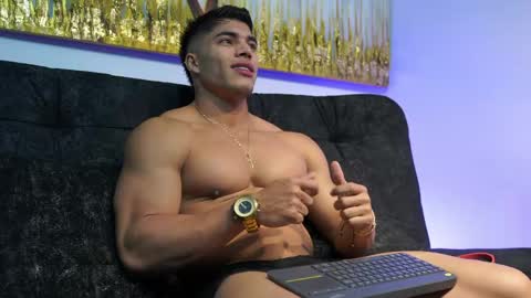 romano_kentt12 online show from 04.25.26