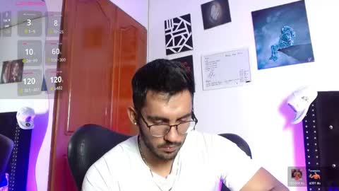 Snapshot of romanpearce_ chatting on 05.26.26 Roman online show from 05.26.26