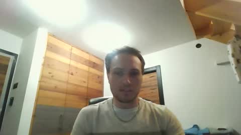 Snapshot of romanz123 chatting on 04.27.26 romanz123 online show from 04.27.26