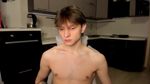 Snapshot of romeo_mercy chatting on 11.08.25 Romeo online show from 11.08.25