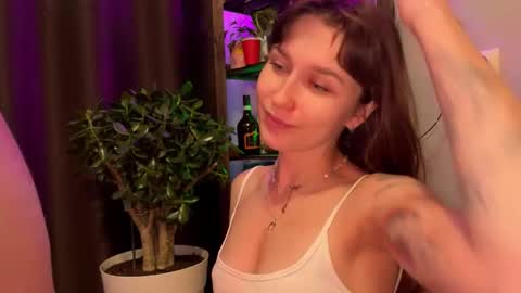 Snapshot of romeokatereborn chatting on 10.25.25 Romeo and Kate online show from 10.25.25