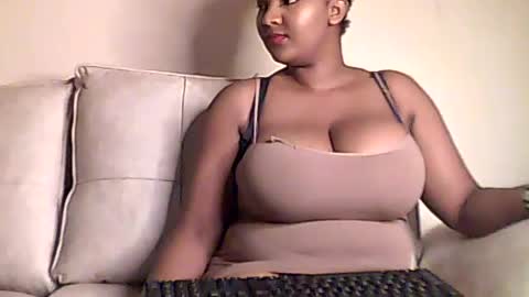 Romina 26 online show from 07.28.26