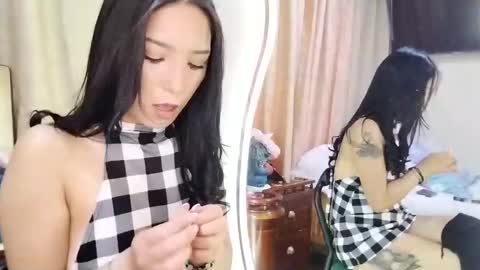 Snapshot of ronny_m_12 chatting on 10.07.25 andrea online show from 10.07.25