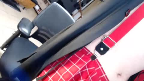 herreraisa offical online show from 02.16.25