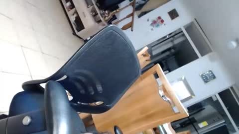 herreraisa offical online show from 03.02.25