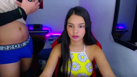  MIA AND PAUL online show from 11.10.25