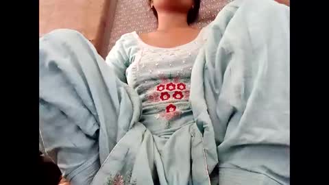 roop_sexy642 online show from 03.30.26