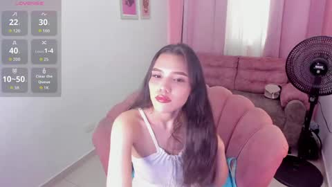 Snapshot of roousevega chatting on 05.26.26 Roouse online show from 05.26.26