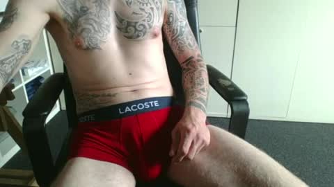 Snapshot of rore85 chatting on 06.30.26 rore85 online show from 06.30.26