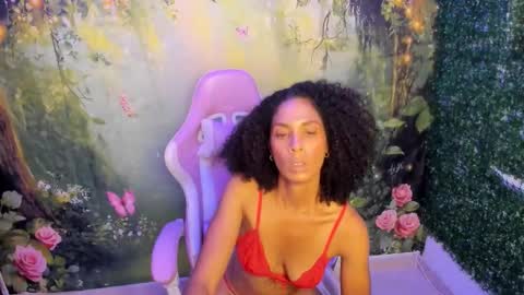 Snapshot of rosa_skinny chatting on 05.10.26 rosa online show from 05.10.26