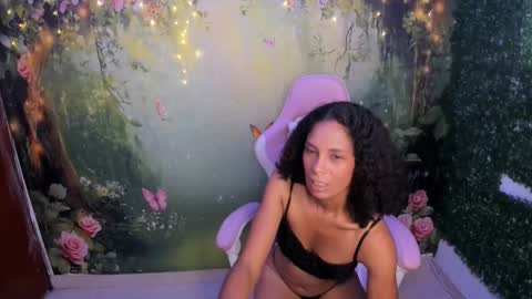 Snapshot of rosa_skinny chatting on 05.12.26 rosa online show from 05.12.26