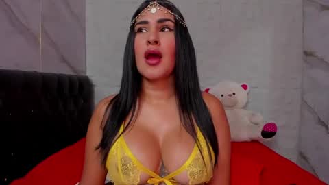 ROSALIA insta rosalia 10hoot online show from 05.05.26