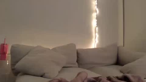 Snapshot of rosalinatoosexy chatting on 01.04.25 Rosalina online show from 01.04.25