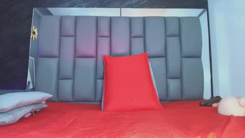 Snapshot of rosana_gomez chatting on 09.24.25 rosana_gomez online show from 09.24.25