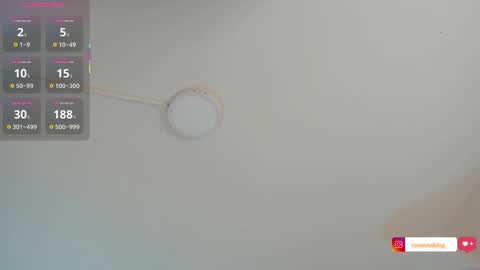 Aleja online show from 10.31.25