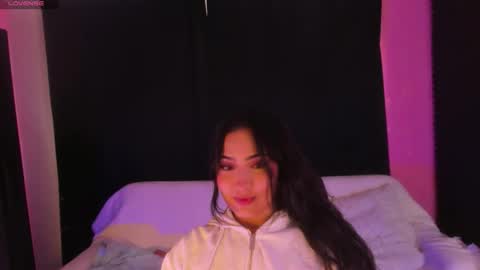 Snapshot of rosario215_ chatting on 05.11.26 Rosario online show from 05.11.26