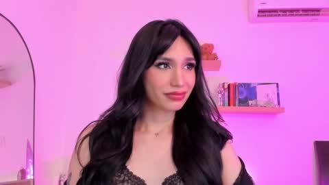 Snapshot of rose__saenz chatting on 12.15.24 Rose Saenz online show from 12.15.24