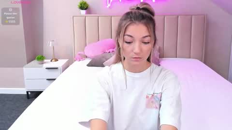 Kimberlly online show from 10.08.25