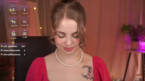 Snapshot of roseallan chatting on 01.21.25 Rose online show from 01.21.25