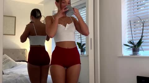 Bella  online show from 02.27.26