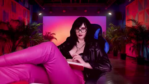 Rosebloom online show from 10.08.25