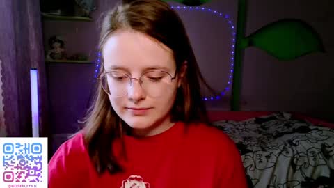 Snapshot of roseelynn chatting on 07.26.26 roseelynn online show from 07.26.26