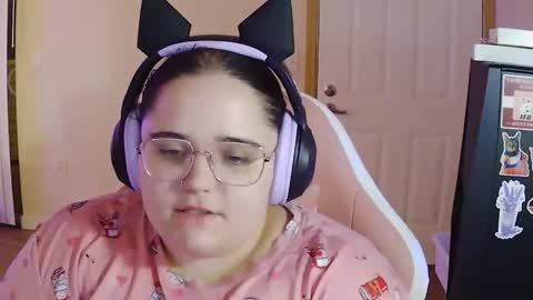 Snapshot of rosekiller55 chatting on 10.27.25 rosekiller55 online show from 10.27.25