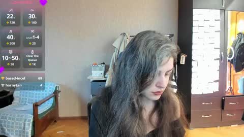Snapshot of roselina_ chatting on 05.09.26 Rose online show from 05.09.26