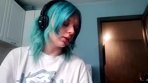 Snapshot of rosellawyles chatting on 07.06.26 Helen online show from 07.06.26
