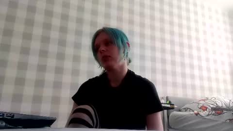 Snapshot of rosellawyles chatting on 07.20.26 Helen online show from 07.20.26