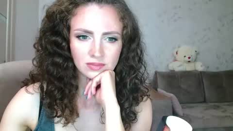RoseMyra online show from 07.06.26