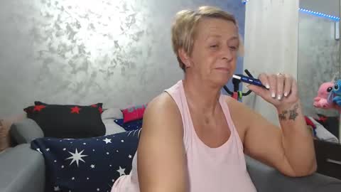 Lovepinklilly online show from 03.29.26