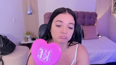 Rose Taylor online show from 05.31.26