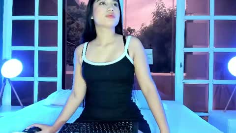 Snapshot of rosie_chell chatting on 06.08.26 Rosie online show from 06.08.26