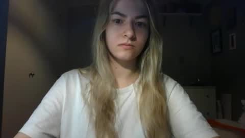 Snapshot of rosie_june chatting on 02.02.26 Rosie online show from 02.02.26