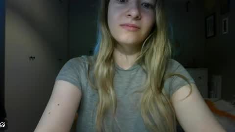 Snapshot of rosie_june chatting on 06.04.26 Rosie online show from 06.04.26