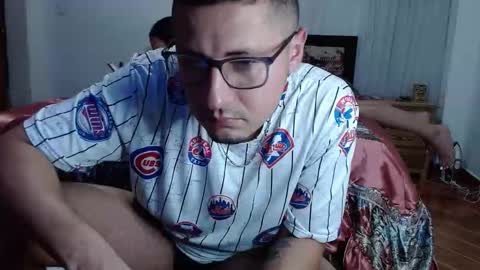 Snapshot of rossa2000 chatting on 11.12.25 rossa2000 online show from 11.12.25