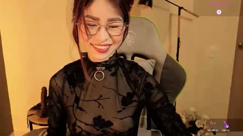Snapshot of rosse_98_ chatting on 03.28.26 Miss Rosse online show from 03.28.26