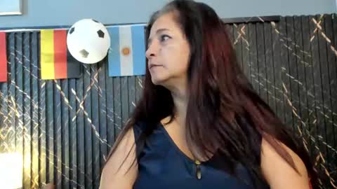 Snapshot of rosse_milf1 chatting on 07.15.26 rosse_milf1 online show from 07.15.26