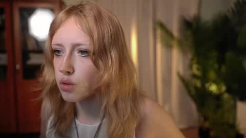 rosy_petal online show from 09.10.25