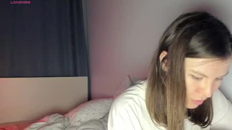 Snapshot of roter_rita chatting on 02.04.25 roter_rita online show from 02.04.25