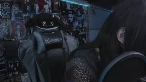 Snapshot of rotten_dreams chatting on 11.11.25 rot online show from 11.11.25