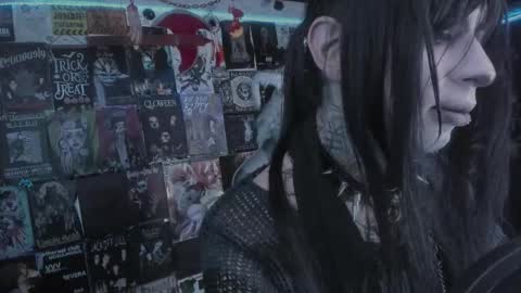 Snapshot of rotten_dreams chatting on 02.12.26 rot online show from 02.12.26